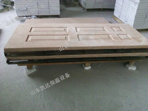 德州市陵城區(qū)凱達(dá)保溫材料廠 專業(yè)珍珠巖制板機(jī)與保溫材料解決方案